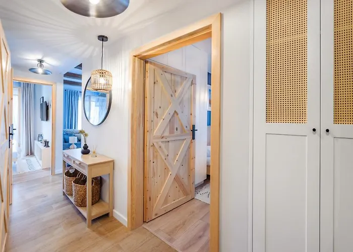 Port Krynica, Sun & Snow