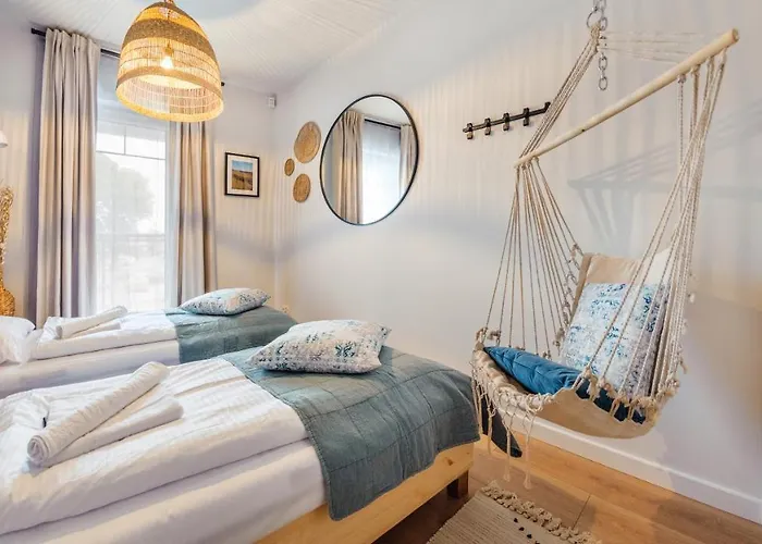 Port Krynica, Sun & Snow